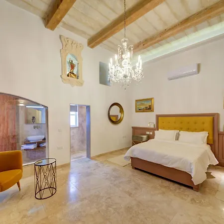 別荘 Ta Karmenu - A Medieval Maltese Gem 800-year-old House Near Mdina,