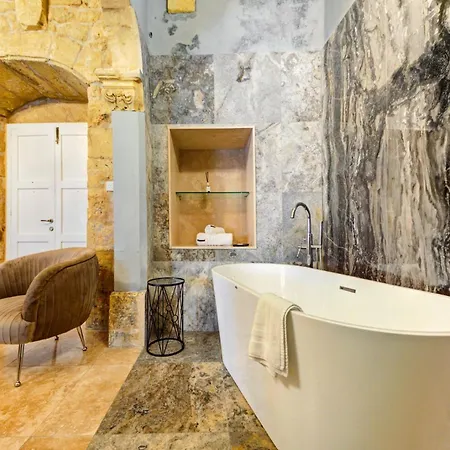 Ta Karmenu - A Medieval Maltese Gem 800-year-old House Near Mdina, Ferienhaus *