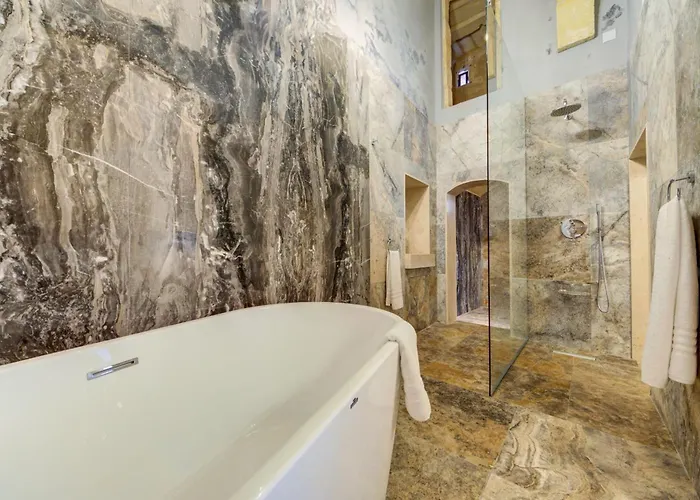 Ta Karmenu - A Medieval Maltese Gem 800-year-old House Near Mdina, Feriehus